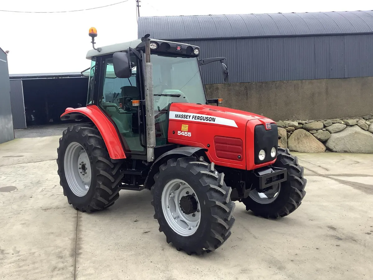 2006 MF 5455 - Image 3