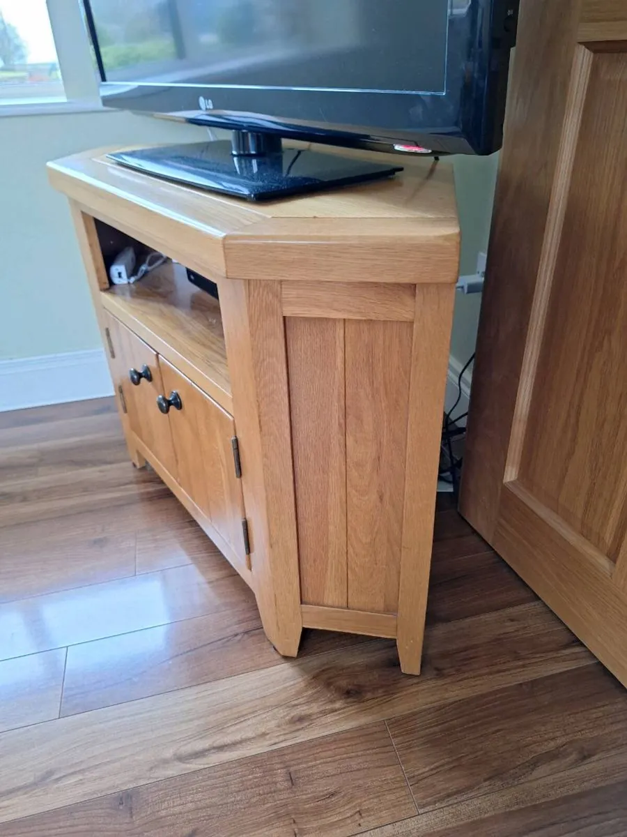 TV unit - Image 2