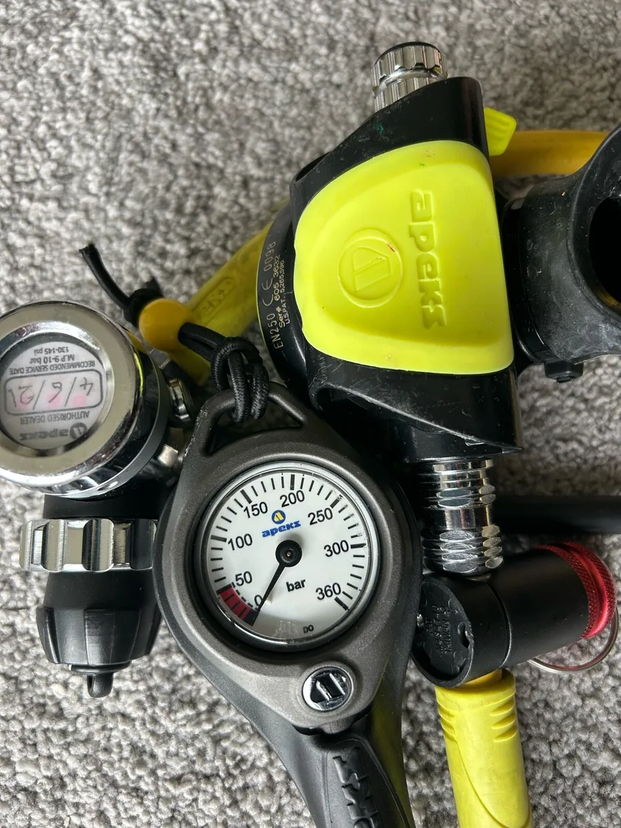 Apeks Scuba Regulator - Image 1