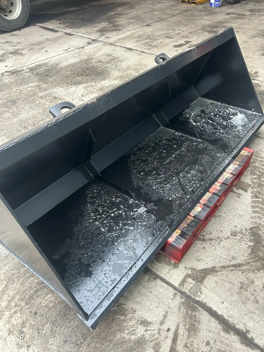 8FT LOADER BUCKET - Image 2