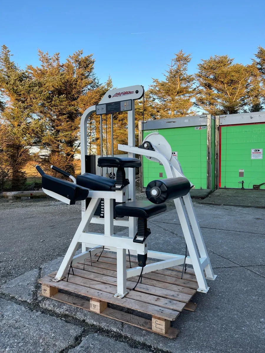 Life Fitness Pro 1 Glute - Image 1