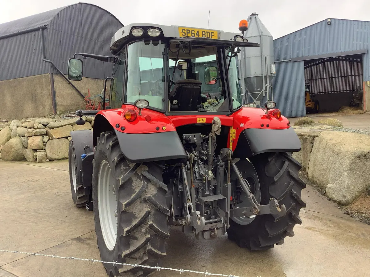 2014 MF 7614 - Image 4