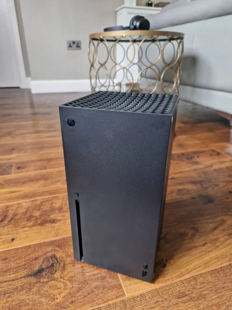 Xbox series x - Image 3
