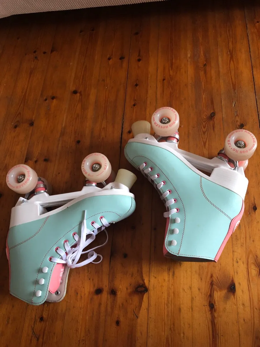UK9 Rio Roller Skates - Image 2