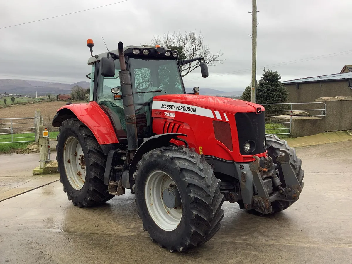 2011 MF 7495 - Image 3