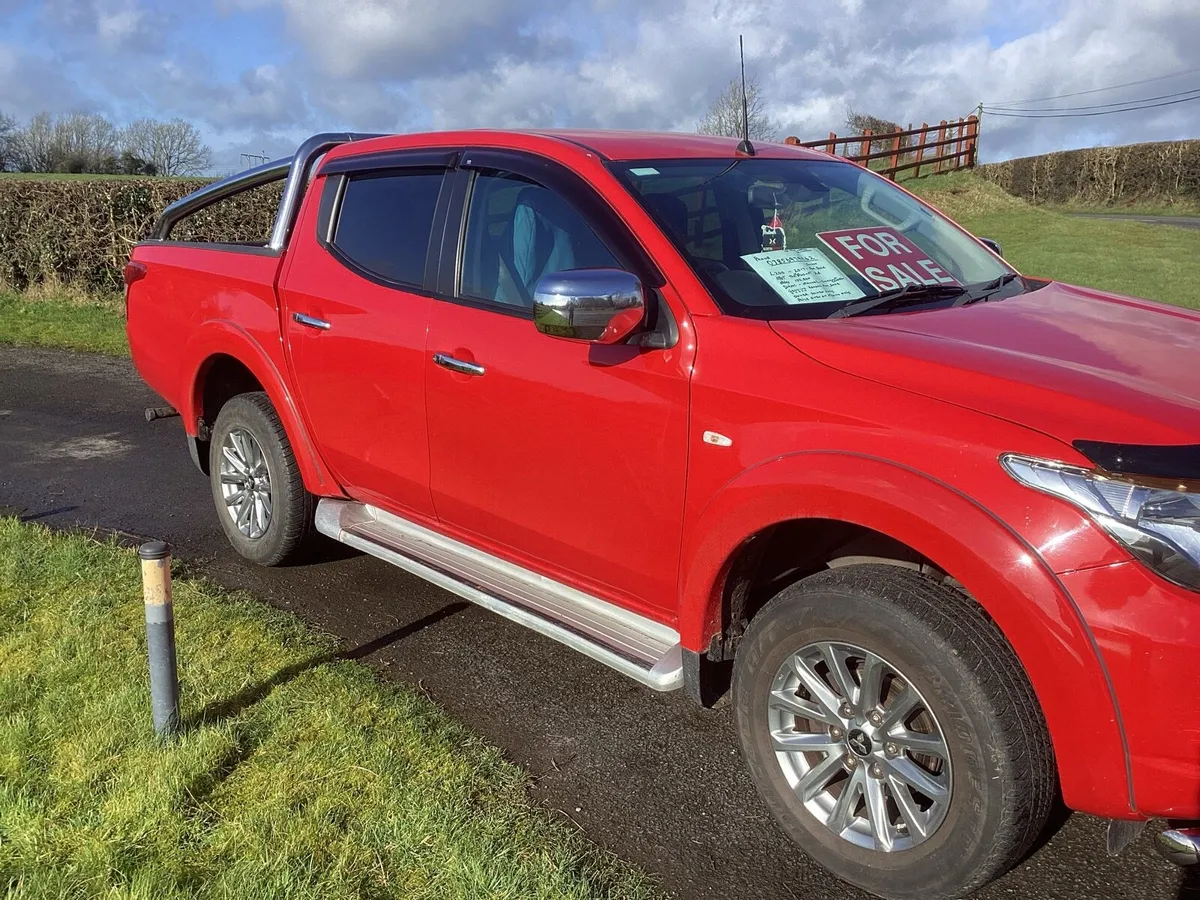 Mitsubishi L200 pickup - Image 2