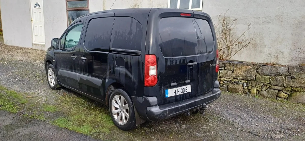 Citroen Berlingo 2011 - Image 2
