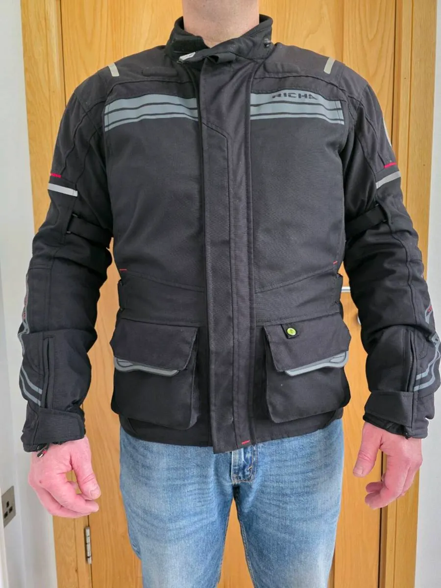 Richa Motorcycle Jacket – Size L – - Image 1