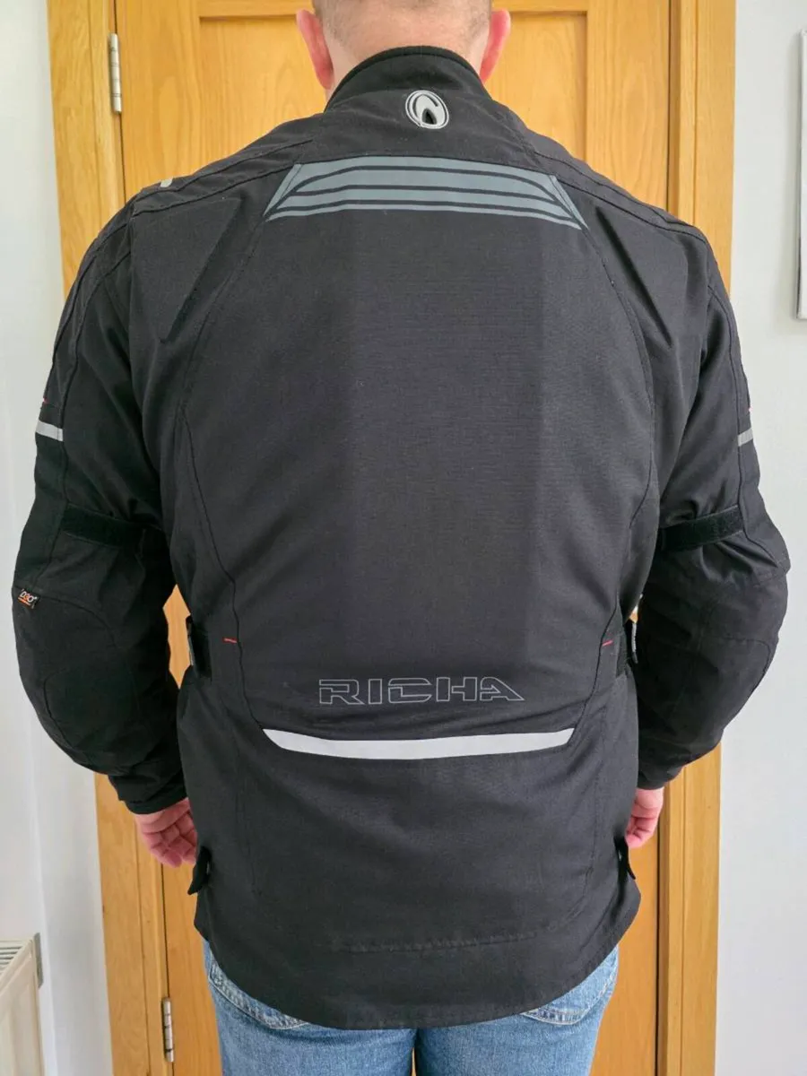 Richa Motorcycle Jacket – Size L – - Image 3
