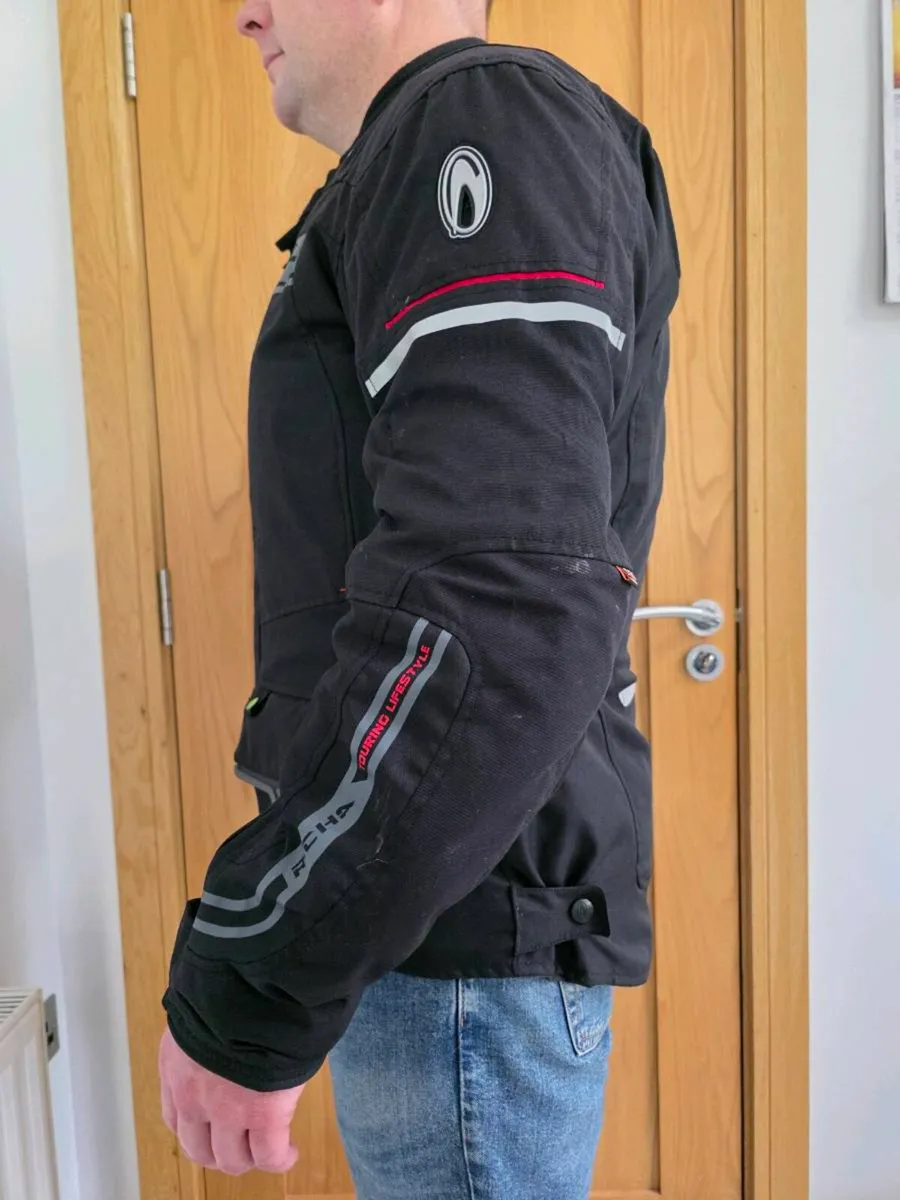 Richa Motorcycle Jacket – Size L – - Image 4