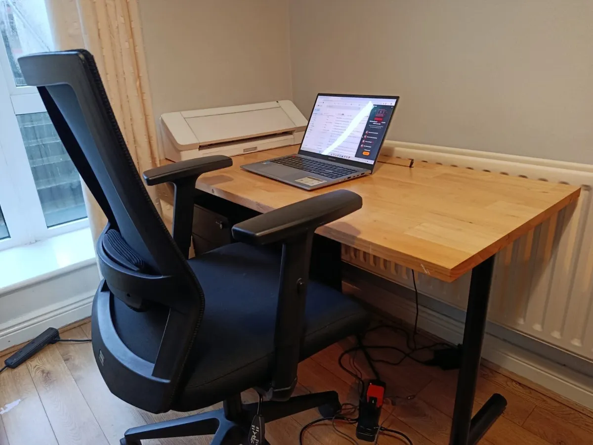 Office Chair - Image 1