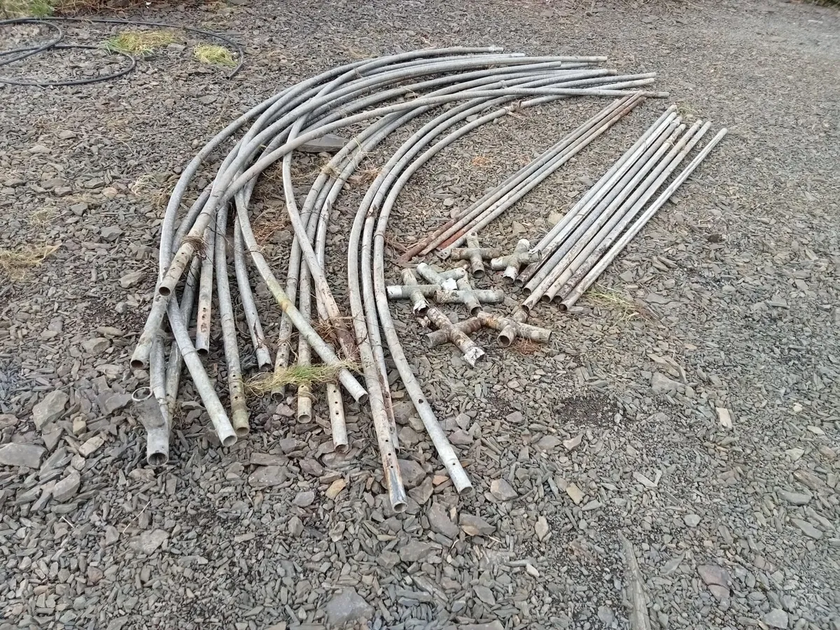 Polytunnel hoops - Image 1