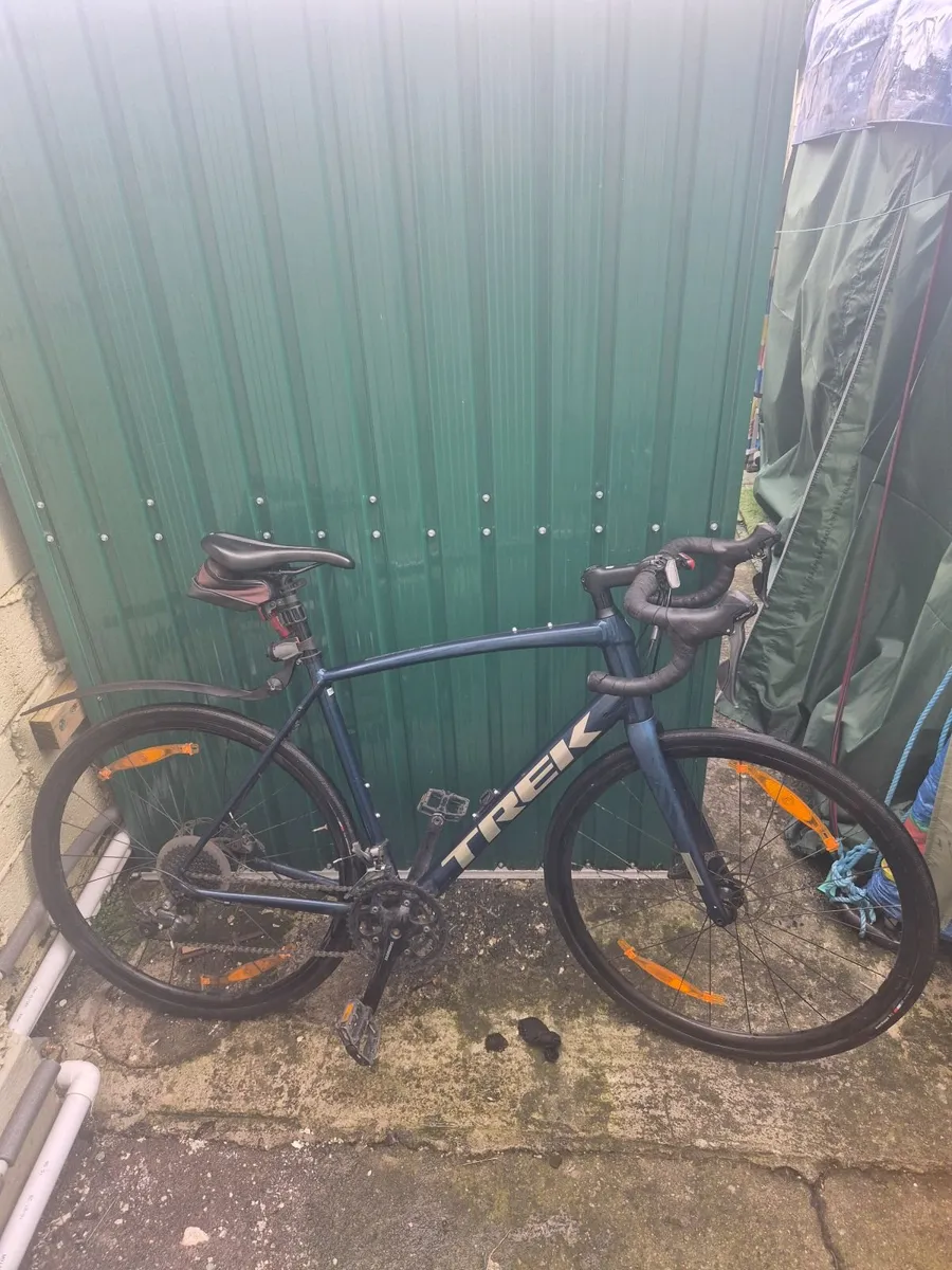 Trek racing bike Domane 2 - Image 2