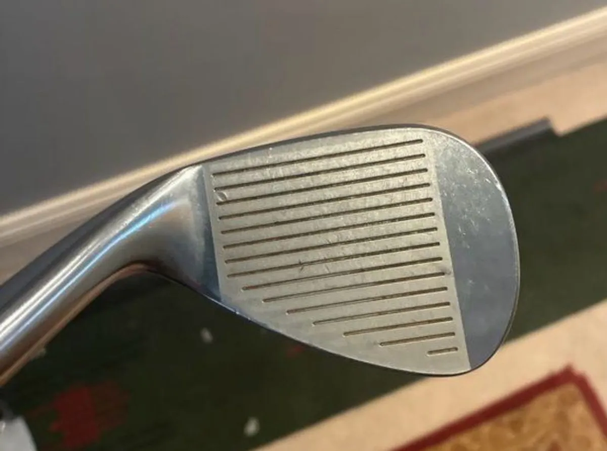 Golf irons - Image 2