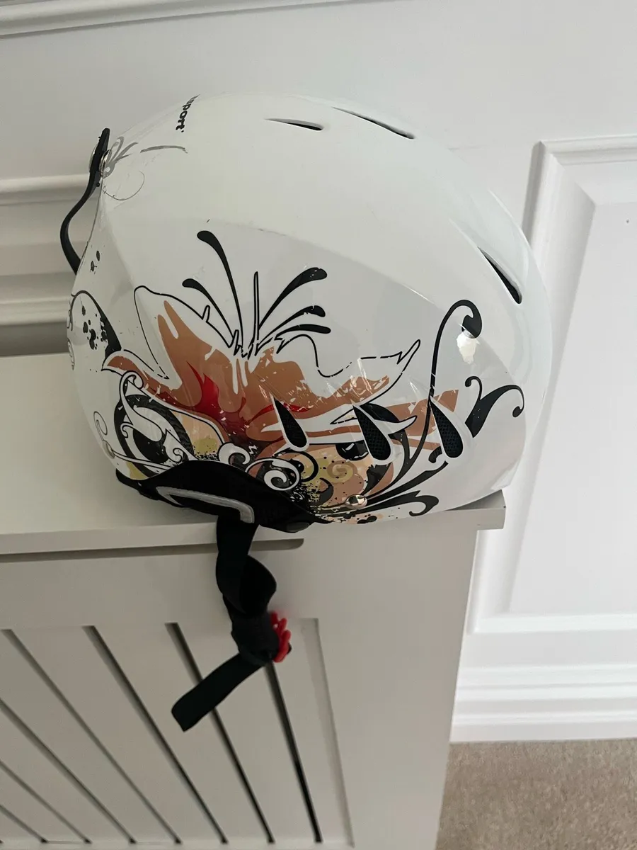 Ladies Ski helmet - Image 2