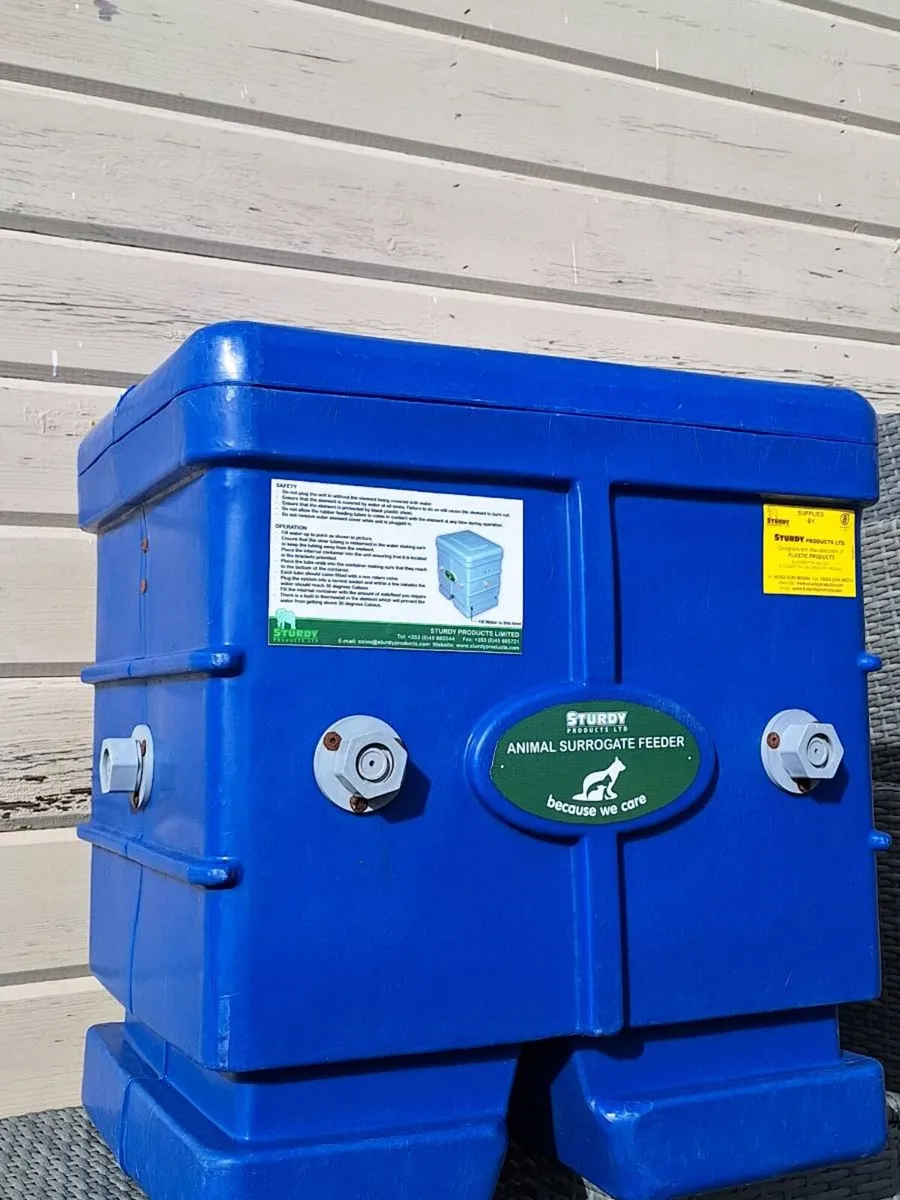 Auto lamb feeder - Image 1