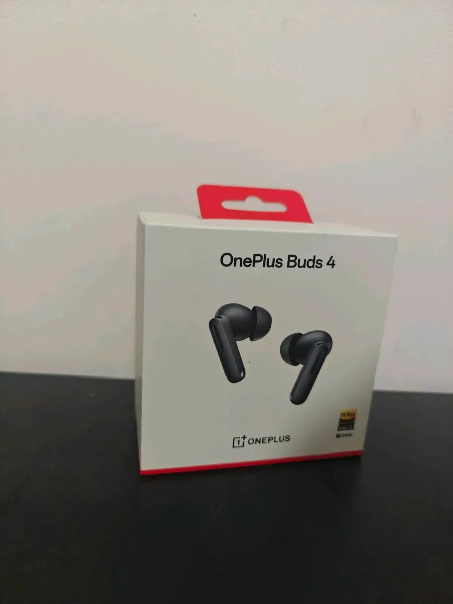 OnePlus Buds 4 - Image 1