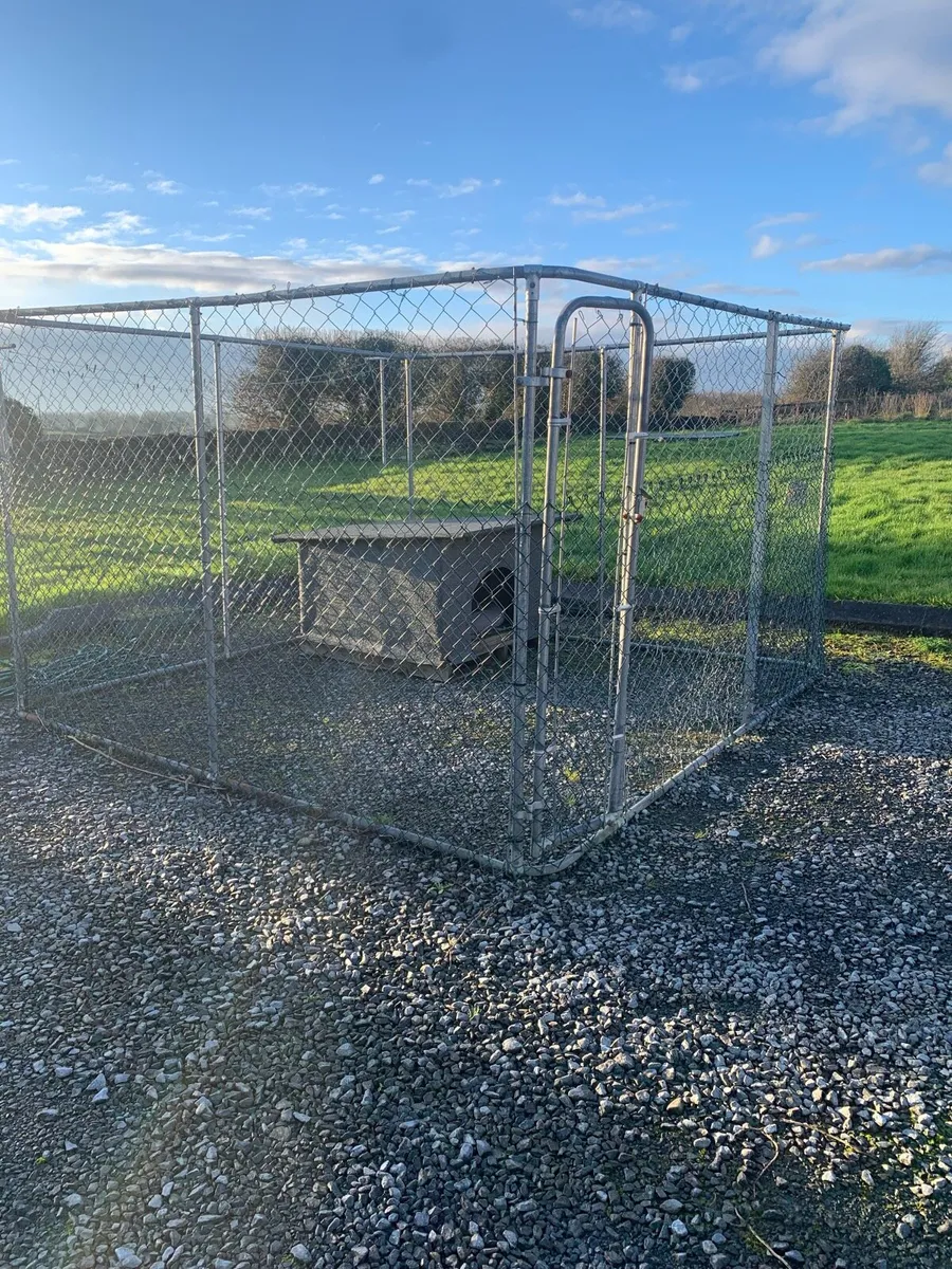 Dog Pen and Containment Fence - Image 2