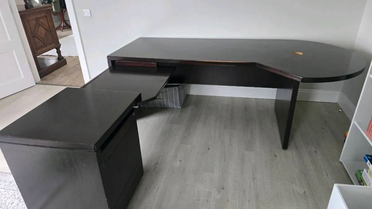 Mahogany Office Desk - Image 4