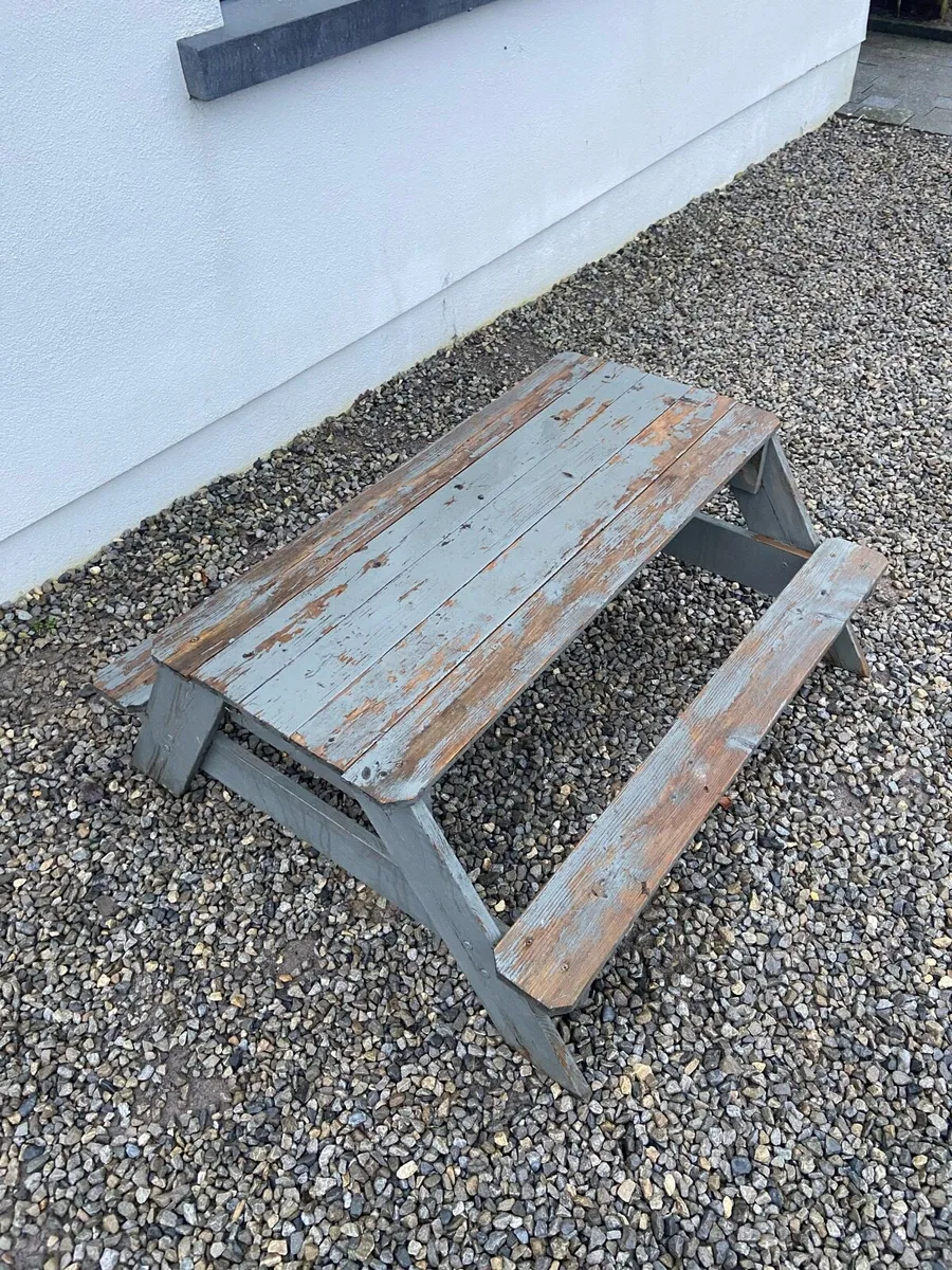 Kids outdoor picnic bench - Image 2