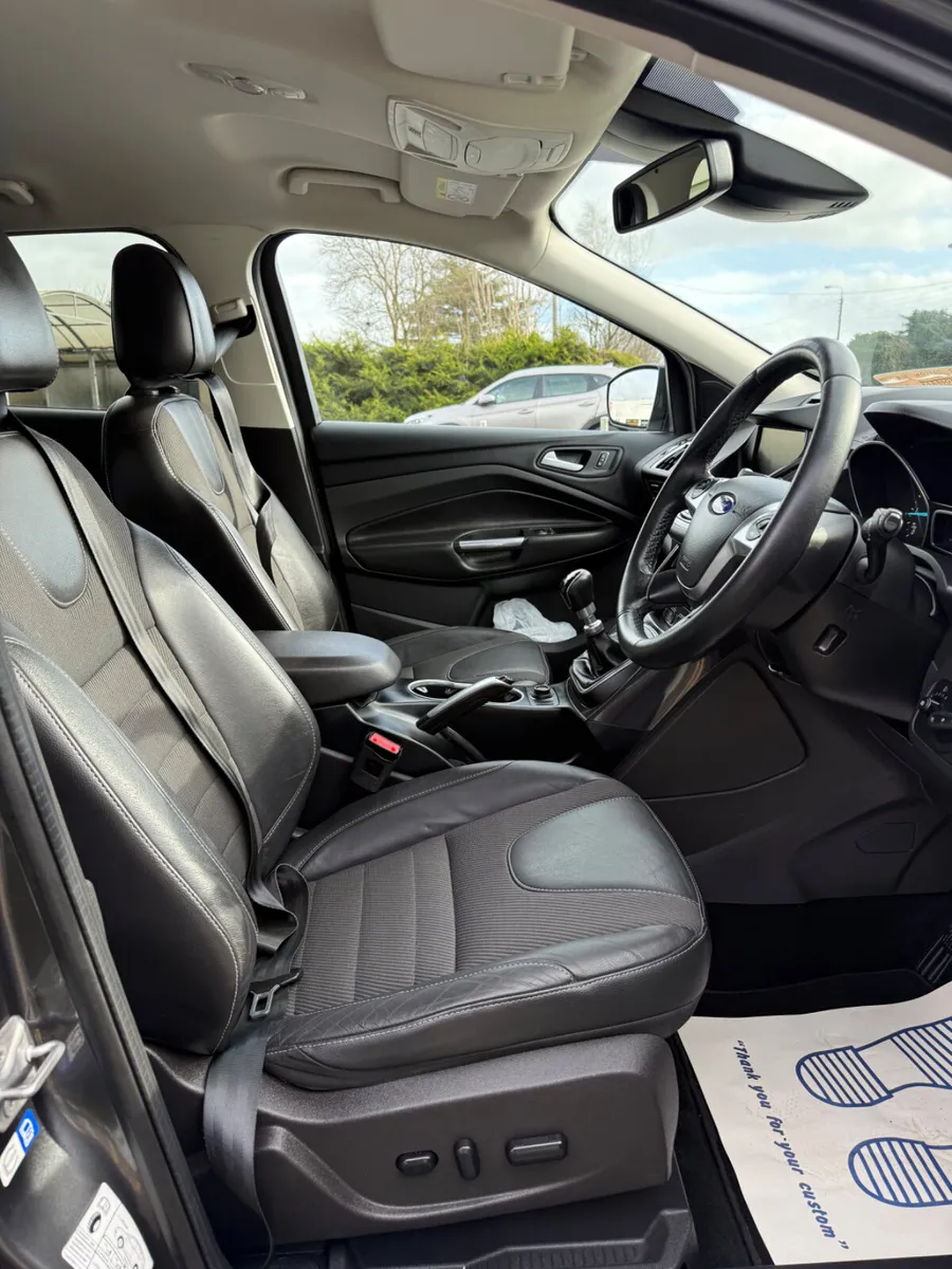 161 Ford Kuga 2.0 TDCi Titanium - 4 Seat Crewcab - Image 4