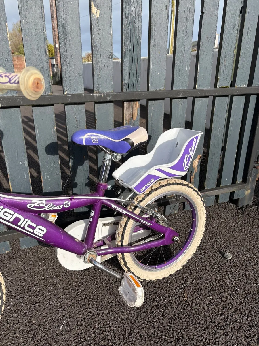 Girls bike - Image 2