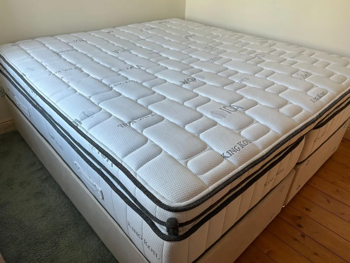 King Koil Extended Life Superbe 6' and Respa Divan - Image 2