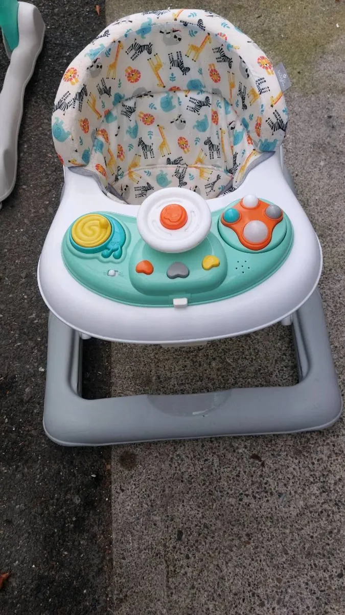 Baby walkers - Image 1
