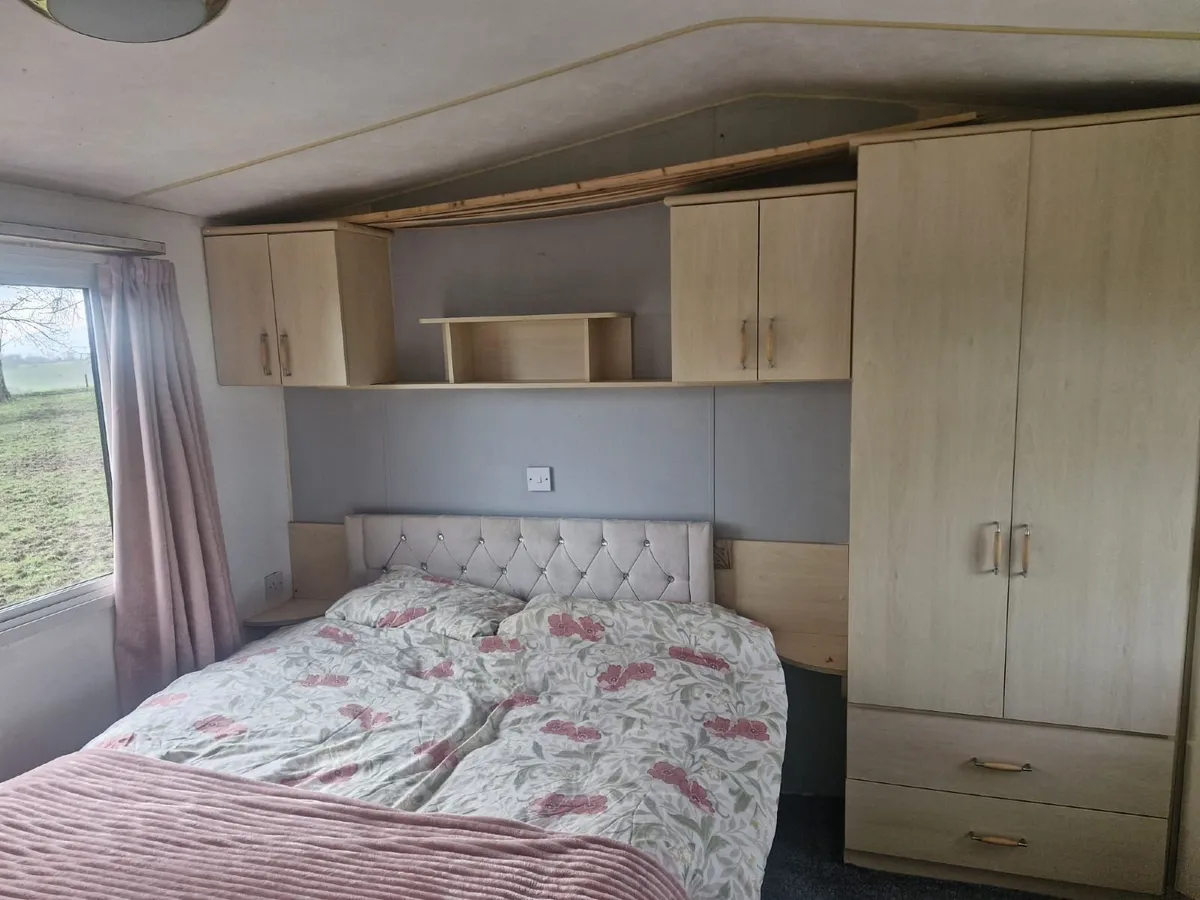 Mobile Home - Image 3