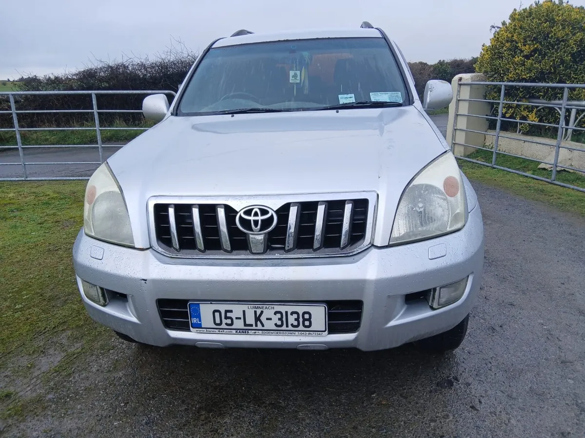 05 Toyota Landcruiser crewcab - Image 2