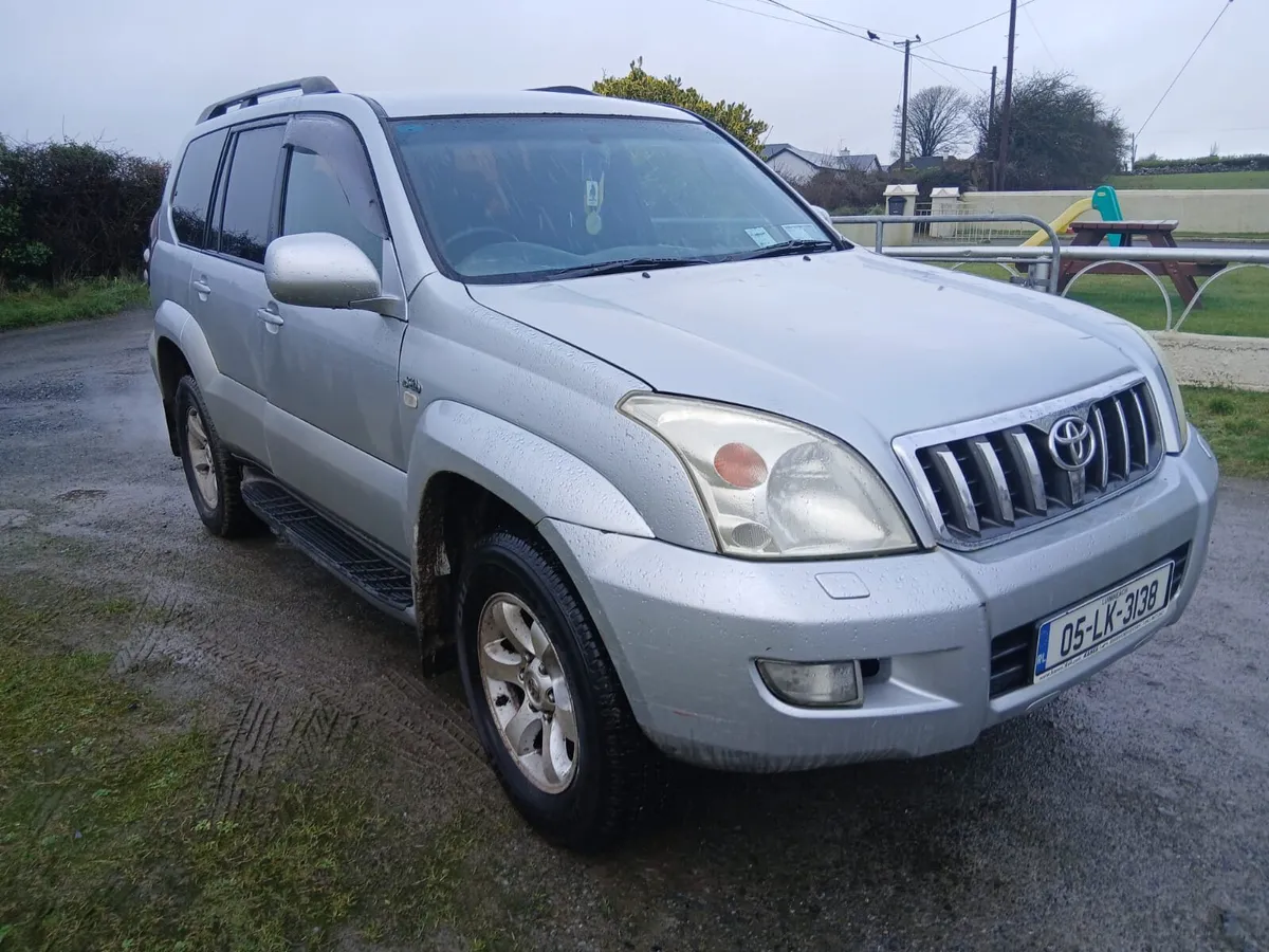 05 Toyota Landcruiser crewcab - Image 3