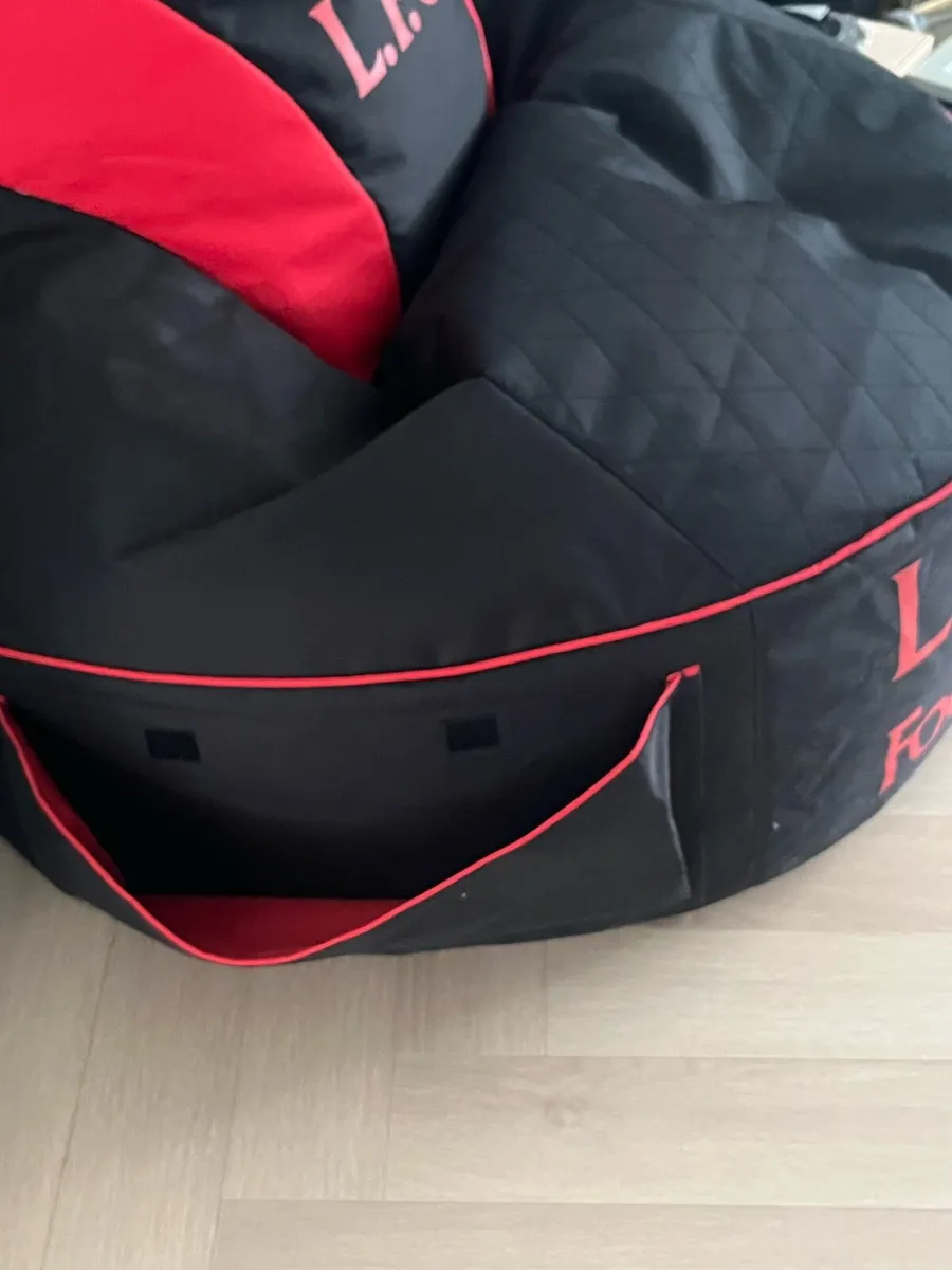 Liverpool Fc Bean Bag - Image 2