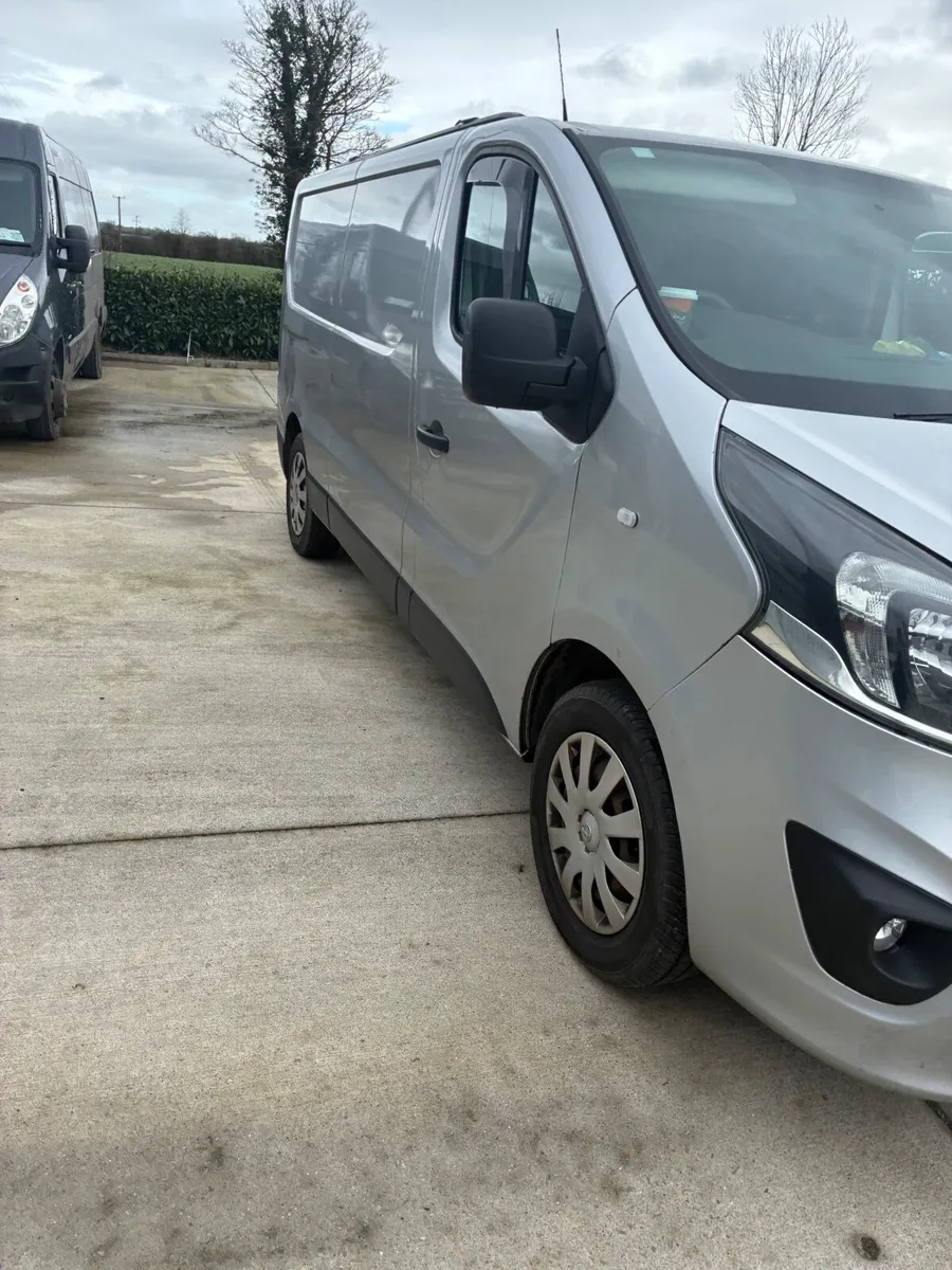 Vauxhall Vivaro 2015 - Image 1