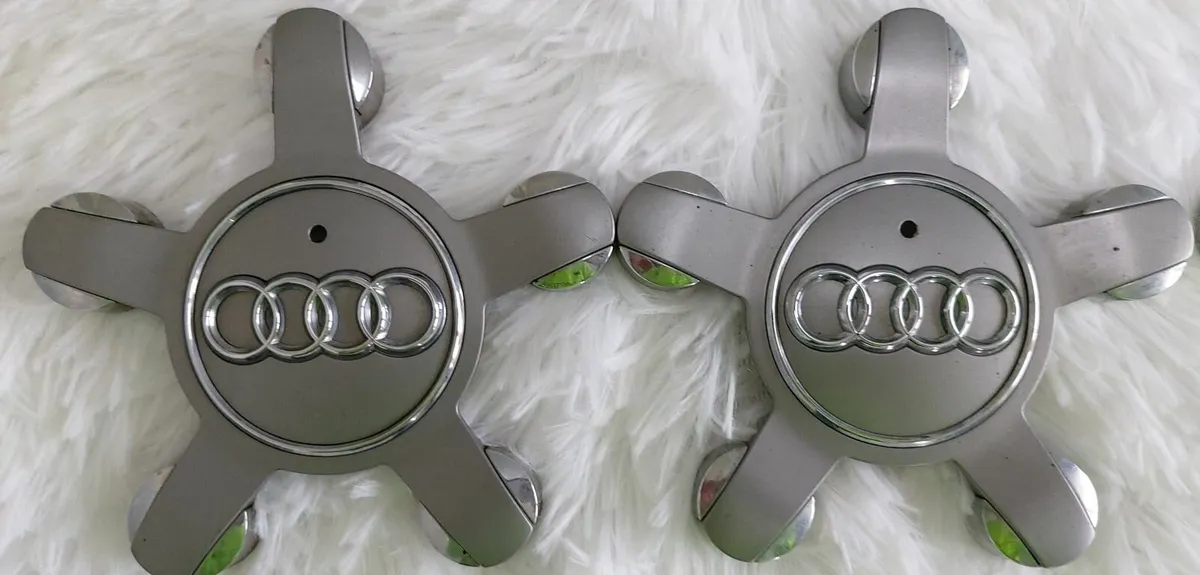2 x Audi A4, A5, A6, A7 Star Cap - Delivery - Image 1