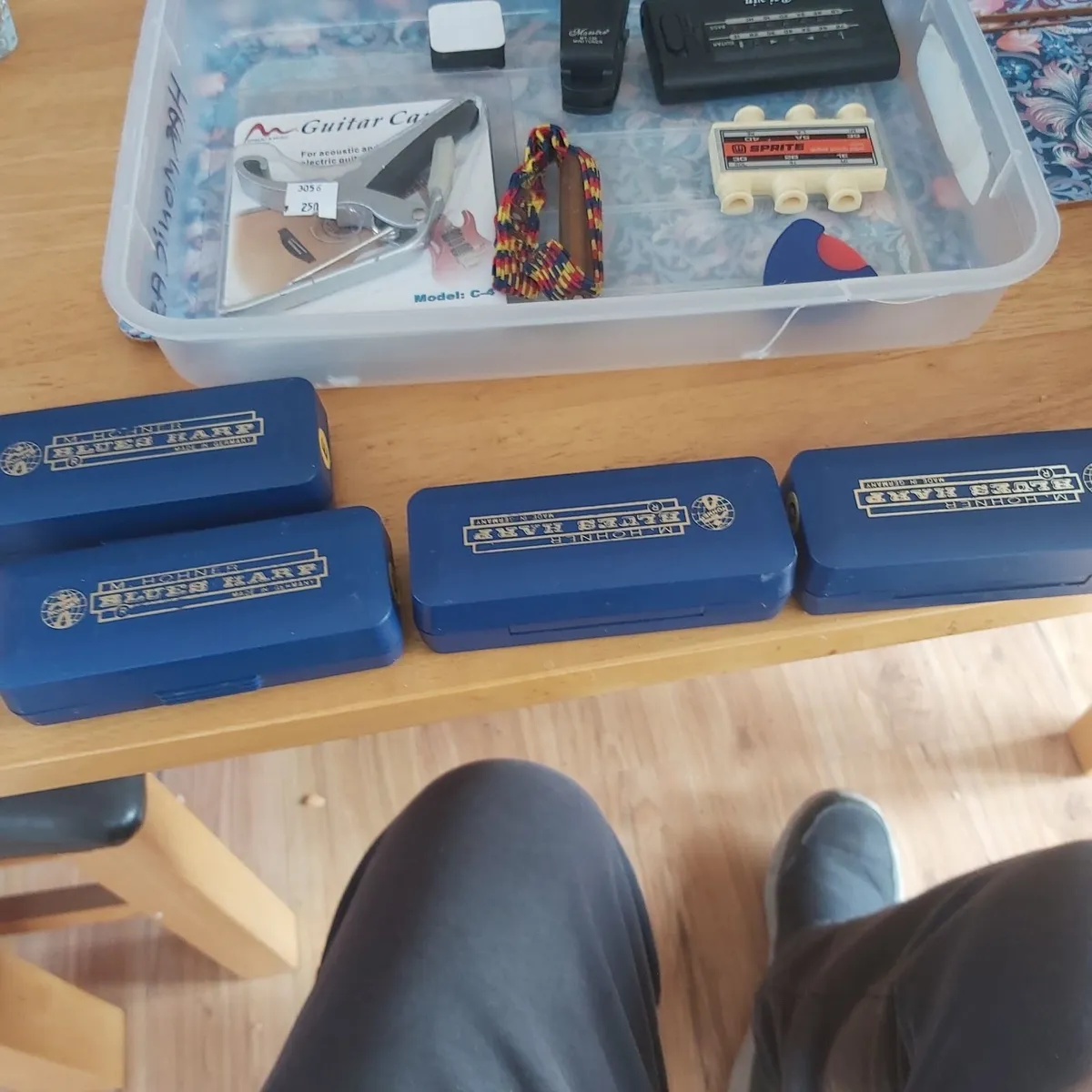 Harmonicas, Capos, guitar strings, tuners - Image 2