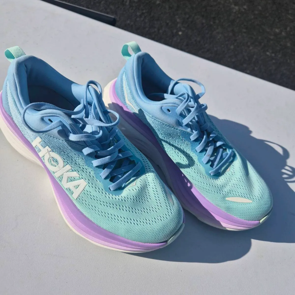 Hoka Bondi 8 UK 7, Excellent Condition - Image 3