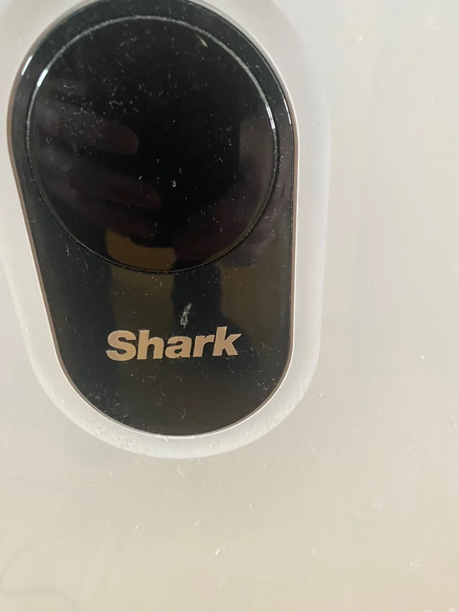 Shark air purifier - Image 1