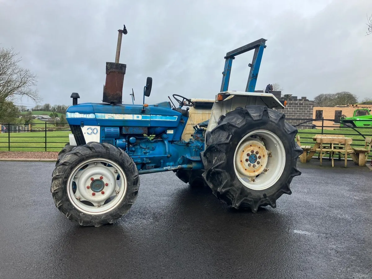 FORD 4610 4WD - Image 2