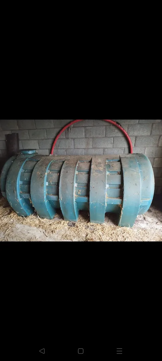 Large oil tank - Image 2