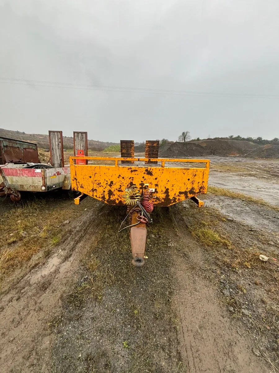 Mc cauley low loader - Image 2