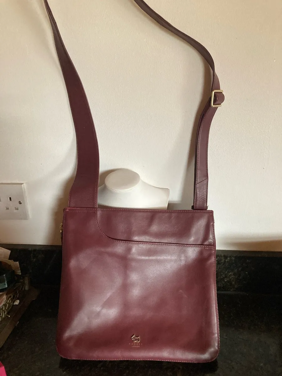 Radley London crossbody leather bag - Image 1