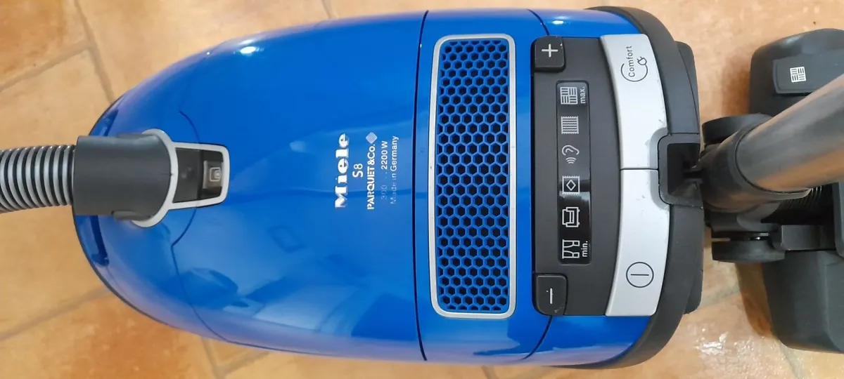 Miele vacuum/Hoover cleaner - Image 3