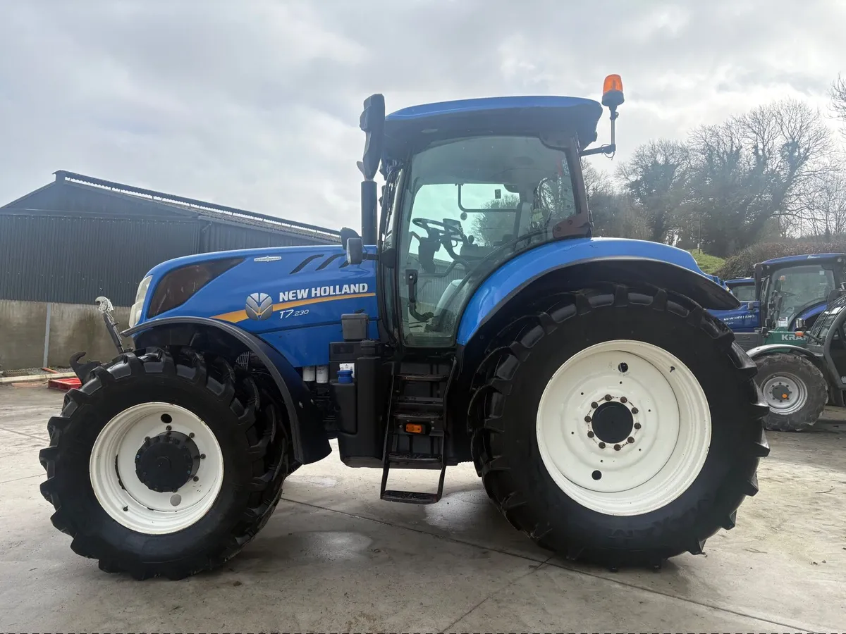 2019 New Holland T7.230 Autocommand *PTO* - Image 3