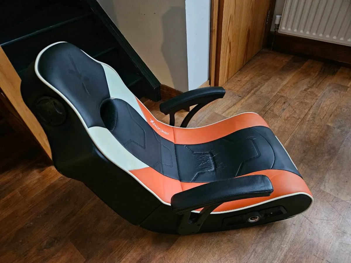 XROCKER Audio Gaming Chair - Image 2