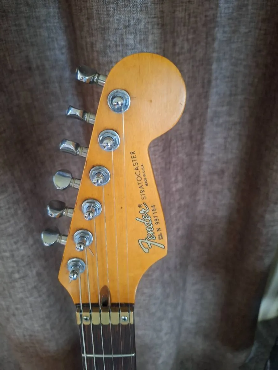 Fender guitar - Image 2