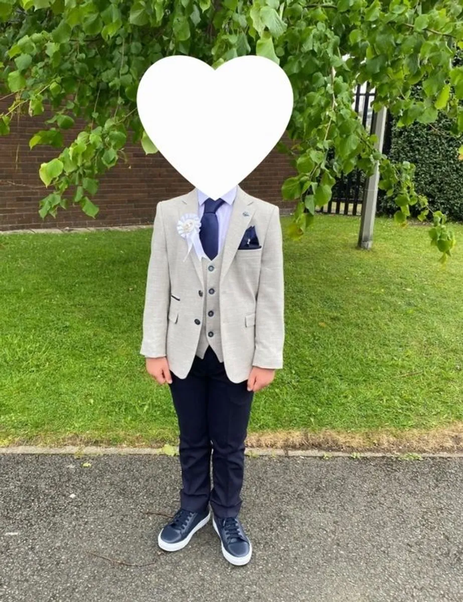 Boys Communion Suit & Shoes - Image 1