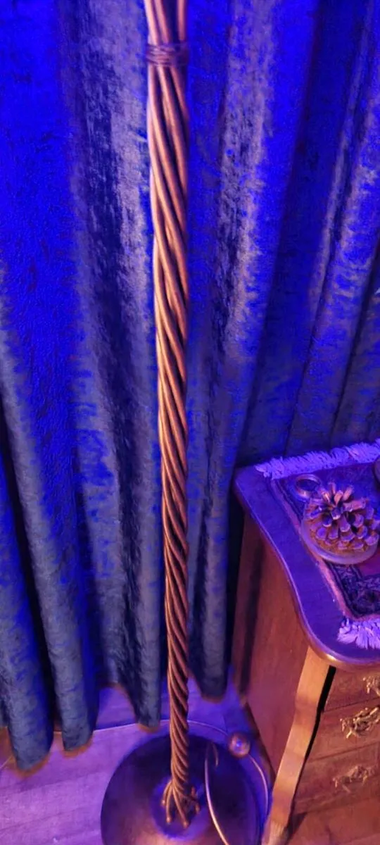 ART DECO LAMP - Image 2