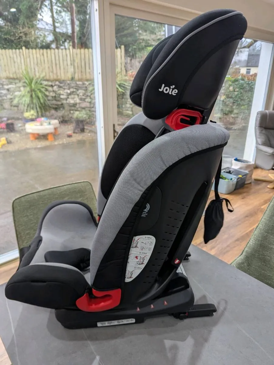 Joie Car Seat - Image 3