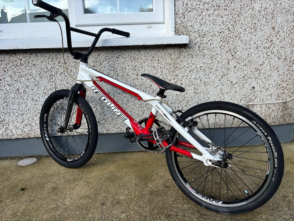 Racing BMX - Image 2