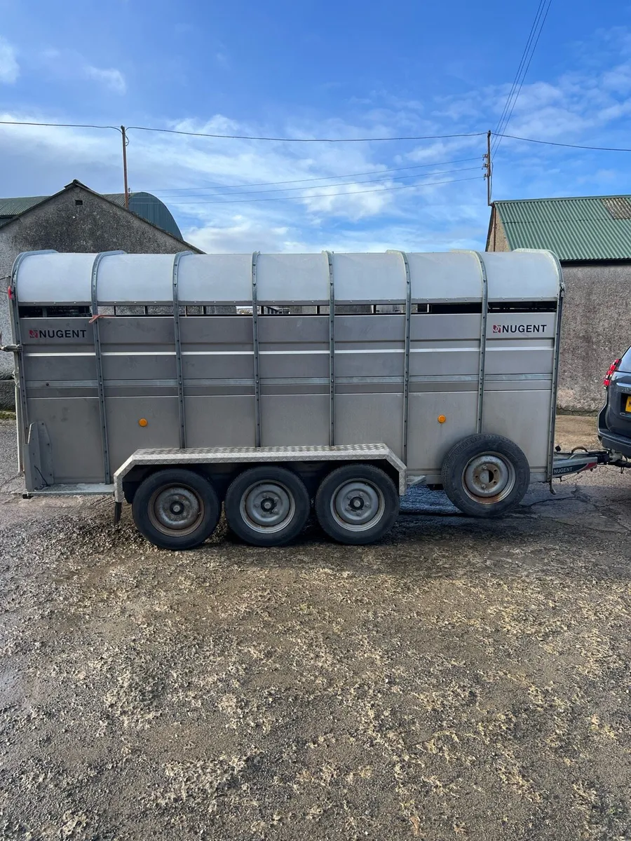 Cattle trailer - Image 1